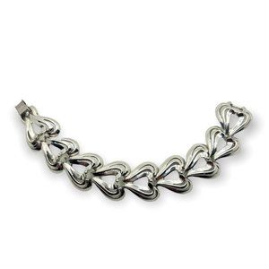 Coro Pegasus Vintage Silver Tone Heart Panel Chain Link Bracelet